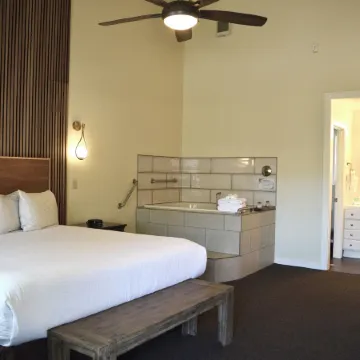 Golden Haven Hot Springs