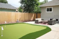 The1928 West • Spacious 5 Br, Putting Green, Pool Table & Arcade Games