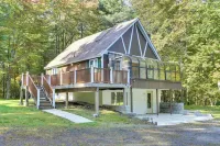 Glen Spey Cabin with Deck 1 Mi to Mohican Lake! - 3-Star