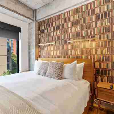 Sable 304 - Alcove Rooms