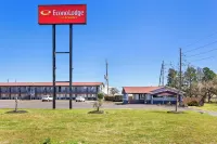 Econo Lodge Inn & Suites 캣 스프링 호텔