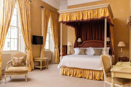 Dukes Bath Hotel di Bath