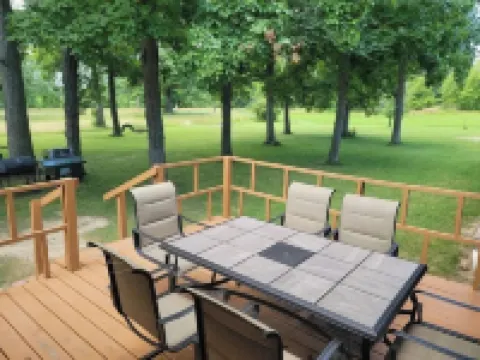 FriendsGiving Getaway : Sleeps 11 - Bar Room - Game Room - Handicap Accessible Hotels in Williams County