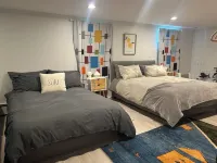 Entire Lower Level of the House, Across From The Beach Hotels in Swampscott