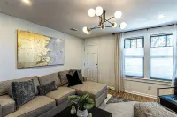 Charming, modern, 2nd floor home-away-from-home