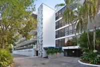 Atlantic Paradise by AvantStay Great Location w Balcony Outdoor Dining Shared Pool Hot Tub