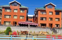 White Water Resorts Hotels in Anantnag