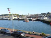 Elegant Studio, facing marina and harbour Hotels in Fecamp