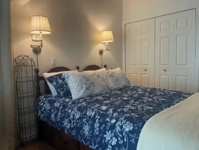 Sweet spot studio on village outskirts Hotels in 