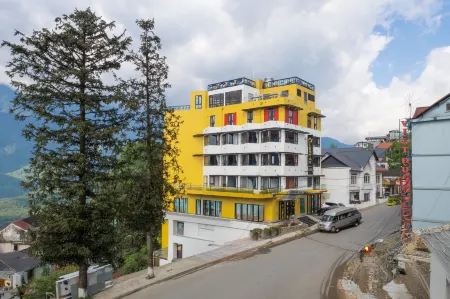 Lestar Hotel Sapa Отели рядом с достопримечательностью «Po Mu Sapa»