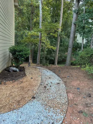 Beneath Georgia Pine apartment with AC, WiFi in lovely Lawrenceville