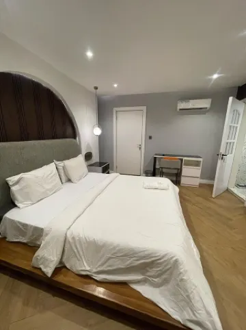 2-bedroom apartment in British town wuse Abuja with AC, WiFi,Snooker And Spa