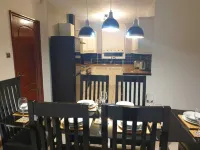 Cosy 2 Bed Flat 1 in Swansea - Home away from Home Hotel di Manselton