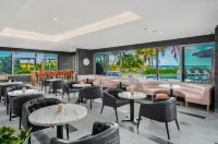 Koi Resort Saint Kitts, Curio Collection by Hilton - breakfast