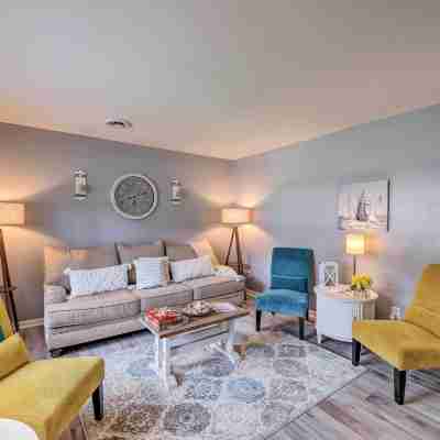 Swansboro Coastal Home < 3 Mi to State Park! Rooms