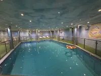 Taj Celine Hotel - Yüzme Havuzu