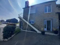 House 20 min from Mont Saint Michel Hotel di Antrain