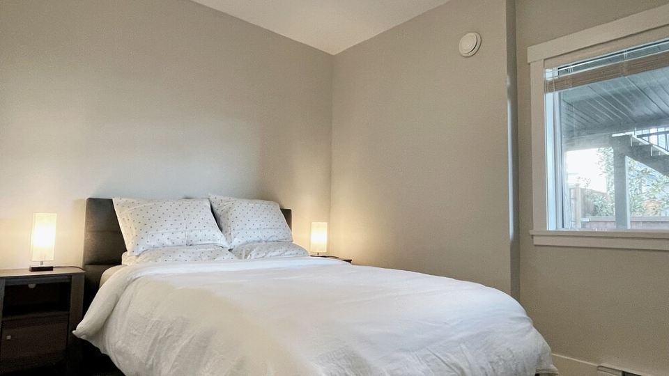 Victoria luxury one bedroom suite