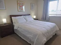 Comfortable 2-bedroom corporate apartment with AC, WiFi in peaceful San Leandro Hotels in San Leandro