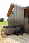 Stockton Lake DAM Cabin with Hot Tub! Less Than 0.25 Miles from the Lake