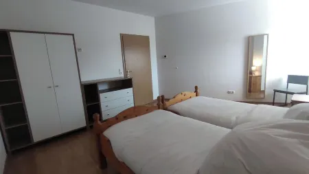 MuNo-Apartment | vacation apartment in Radebeul directly on the border to Dresden Отели в г. Радебойль