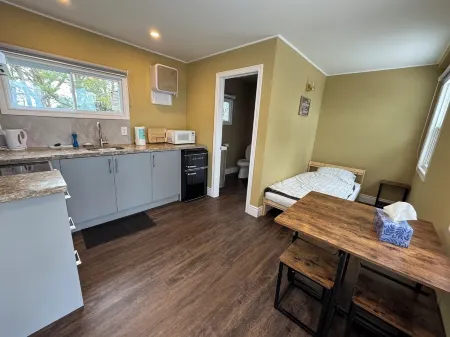 Goffatt Island-your private island  1+1 Bed Cabin 208