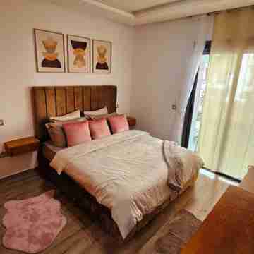 Cozy Luxury Apartment - Rabat Agdal Train Station Rooms