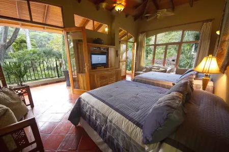 Los Suenos Resort - Beautiful Rainforest And Golf Course View Отели рядом с достопримечательностью «Punta Leona»