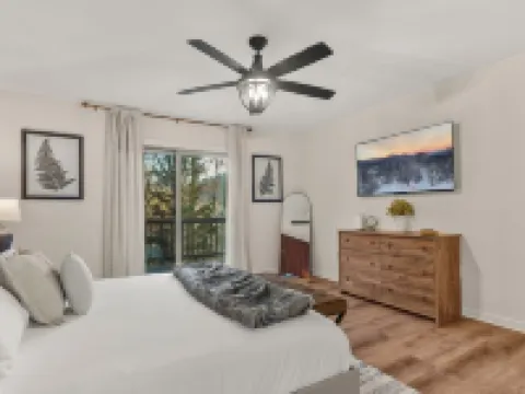 6BR Designer Home in Massanutten with Hot Tub, Sauna Hotels in Massanutten