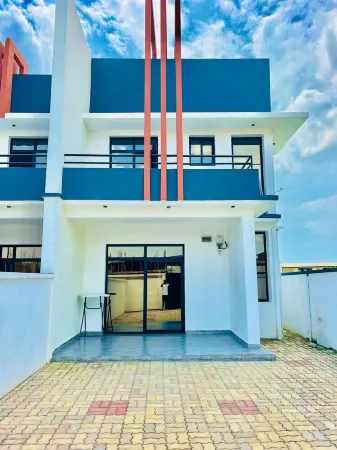Wonderful 4-bedroom apartment in Bujumbura Mairie in Quartier miroir. Отели рядом с достопримечательностью «Unity Monument»