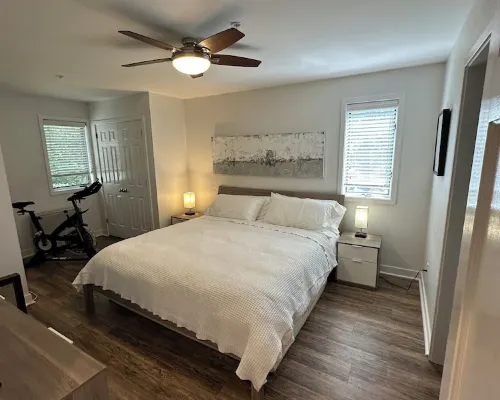 Charming 2-bedroom Stratton Mountain Condo with shuttle service Hotels in Stratton Mountain