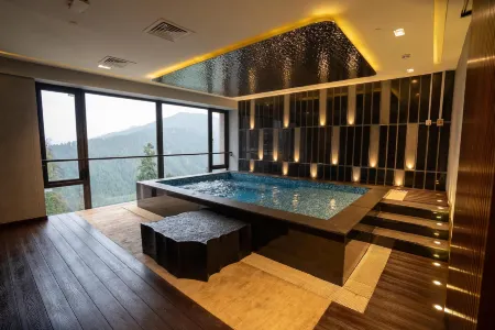 DoubleTree by Hilton Nathiagali