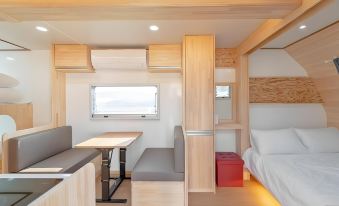 Yongin Everbay Caravan N Pension