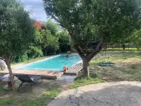 Bedroom + bathroom Hotels in Lescar