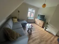 Cozy Vacation Apartment "Am Lüner Holz" - Lüneburg/Adendorf Hotels in Adendorf