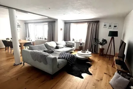 Mountaindream Apartment Sedrun Отели в г. Туеч