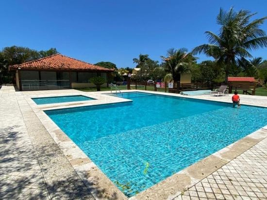 Casa 150m da Praia Rasa  com infra total