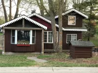 Sleeps 6! Northwoods Escape Near Walker w/Leech Lake Views. Easy Lake Access.