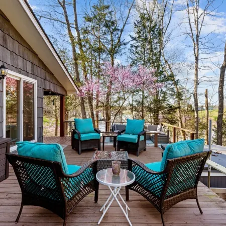 Hyco Haven with Hot Tub