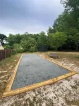 Chalet 10min from the ocean on large wooded grounds! Ideal for families!