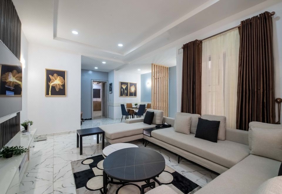 나이에 Exquisitely Furnished 4 Bedroom Duplex Guzape(Exquisitely Furnished 4 Bedroom Duplex Guzape) 4성급 호텔 객실