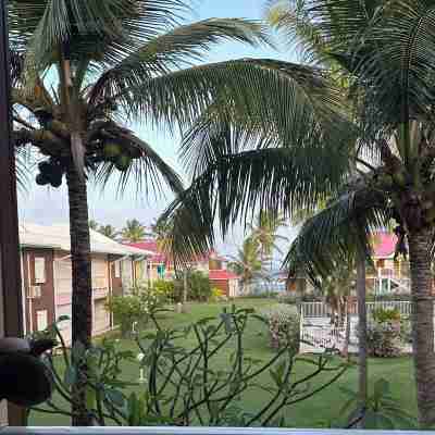 Crystal Lagoon Hotel Exterior