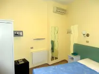 Hotel Puntabella - Parvekkeita