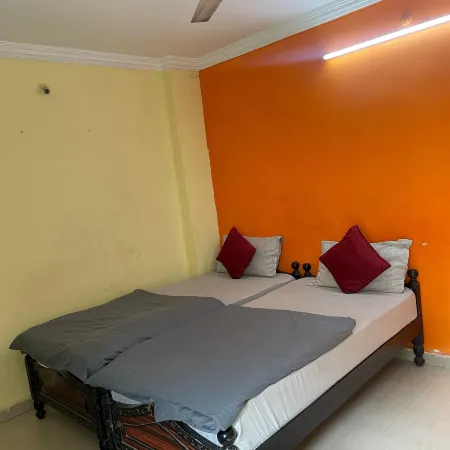 Nandini Guest House Отели рядом с достопримечательностью «Район Амеерпет»