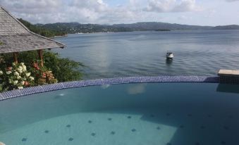 Calabash Cove Resort and Spa - Adults Only