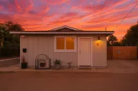 Private 2B1B Guest House in SGV Close to Los Angeles Attractions Hotels in El Monte