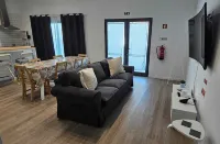 Refúgio da Ilha Hotels in Arrifes