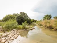 Hill Country Getaway - Cozy Stonewall Retreat Near Wineries & Fredericksburg Hotels in Stonewall