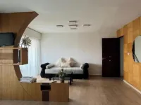 MODERNE APPART PLEIN CENTRE