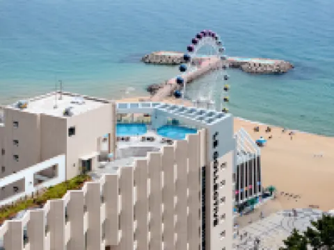 Le Collective Sokcho Beach Hotels in Sokcho-si